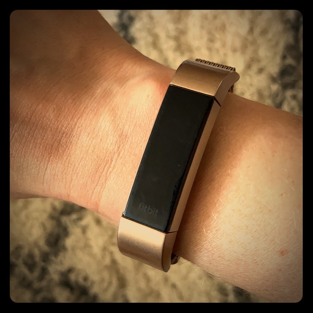 Fitbit Alta HR